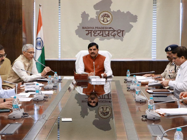 एमपी में तबादलों की डेडलाइन बढ़ी, मोहन कैबिनेट के बड़े फैसले; इंदौर मेट्रो की लागत भी बढ़ाई