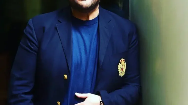 मशहूर गायक पर धोखाधड़ी का आरोप