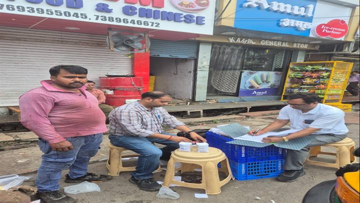 दीपावली पर मिलावटी मावा पर सख्ती, ग्वालियर में 558 किलो मावा पकड़ा